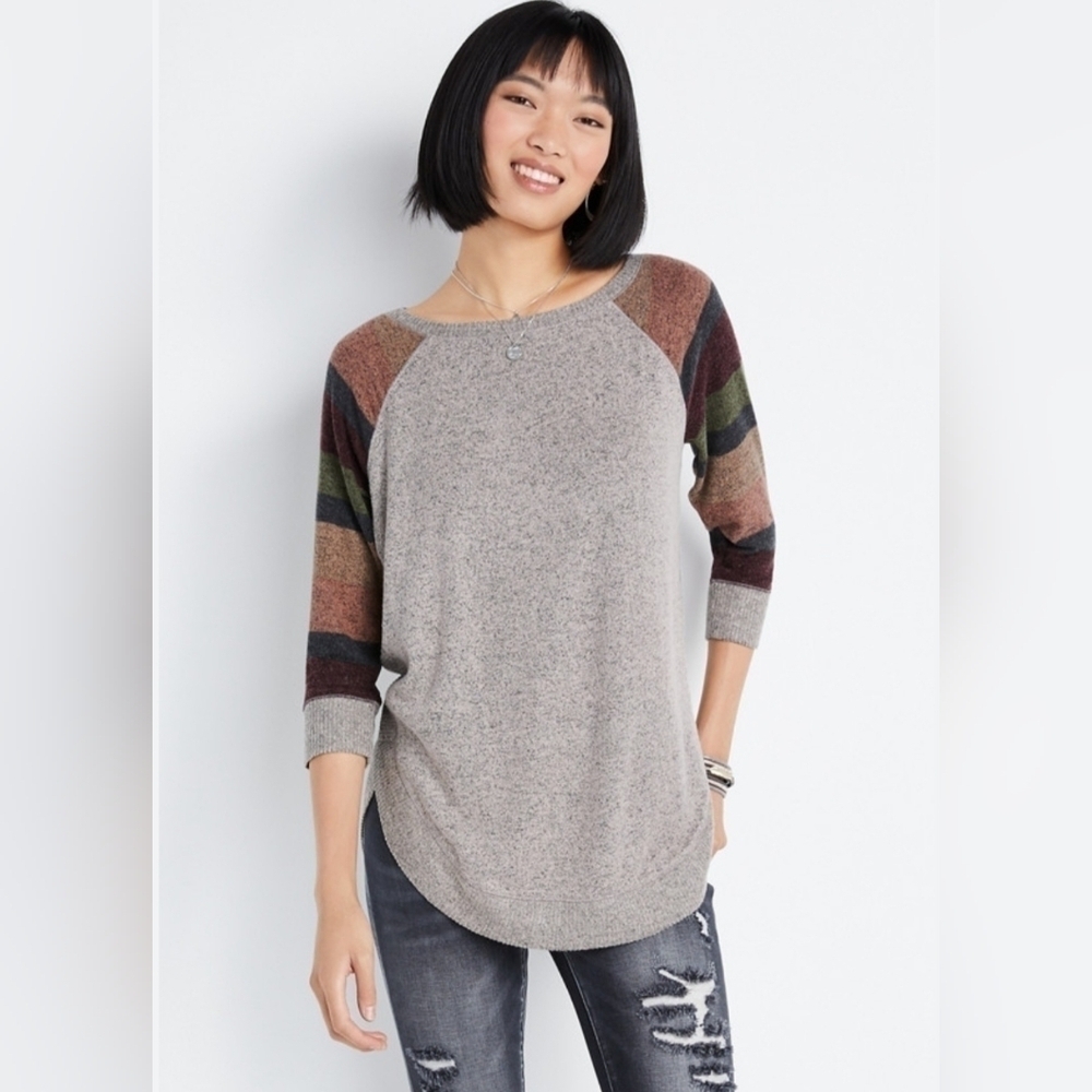 Maurice's Gray Colorblock Sleeve Sweater
